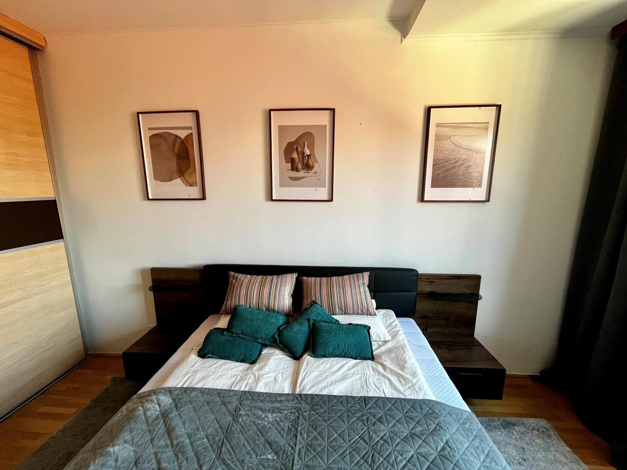 Apartment Friendly In The Downtown
